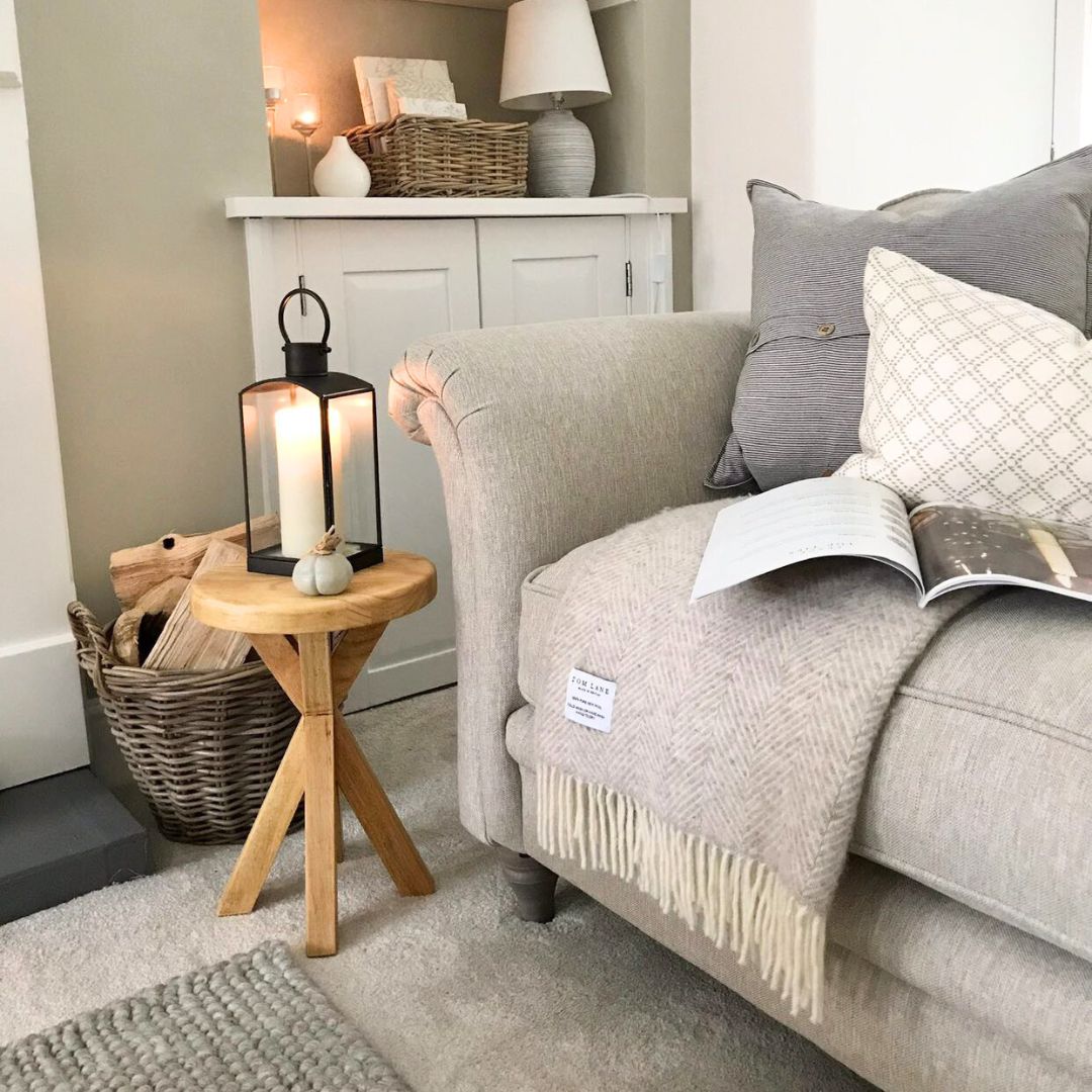 Rustic Wooden side table - Crossed leg table - Boston side table Masterplank UK