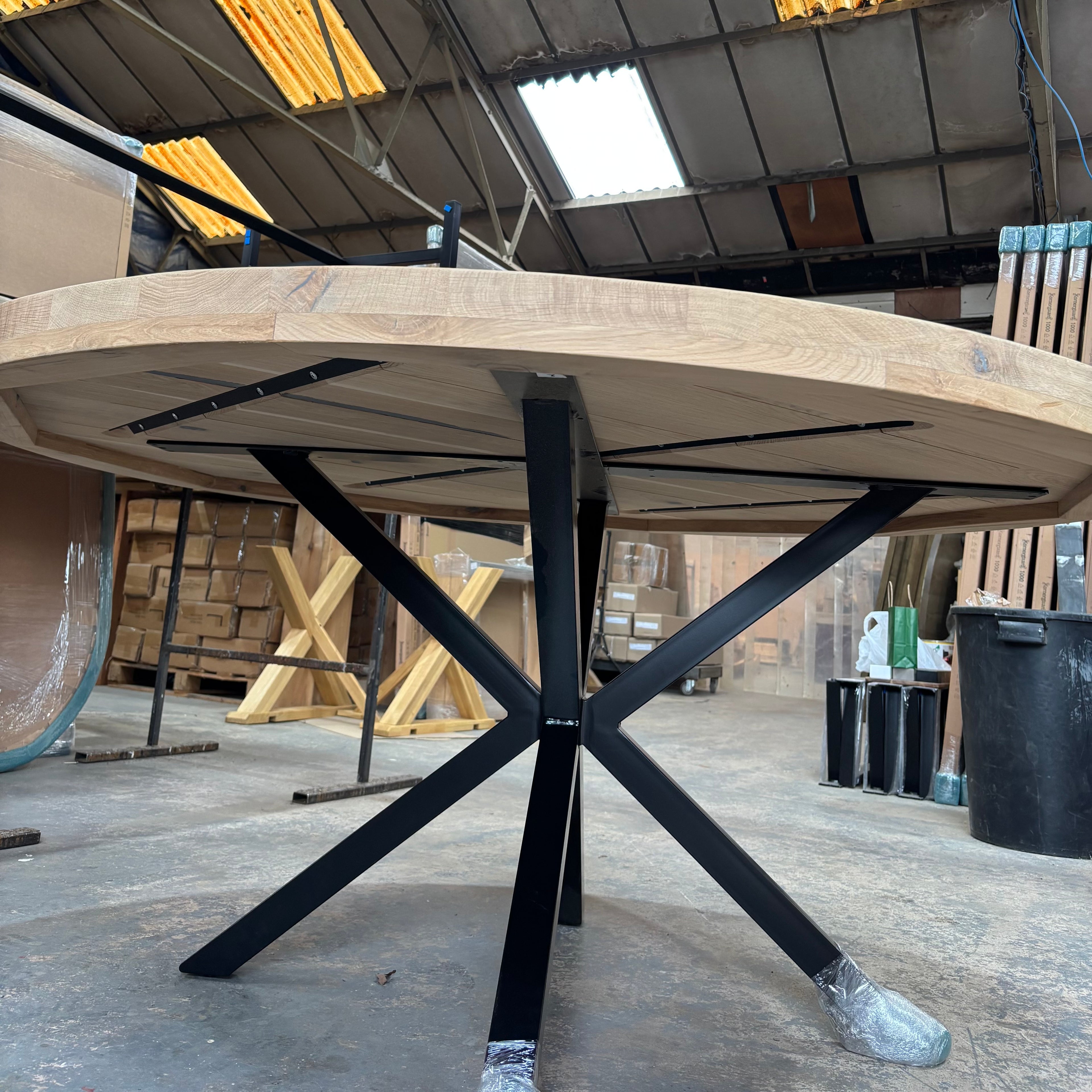 Ex Demo - Solid Oak Round 160cm Table with Central legs 6cm Thick