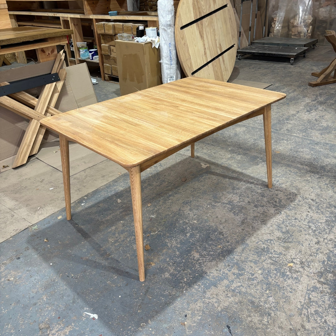 Ex Demo - Central Extending Solid Oak Dining table 141cm x 90cm (extends to 181cm)