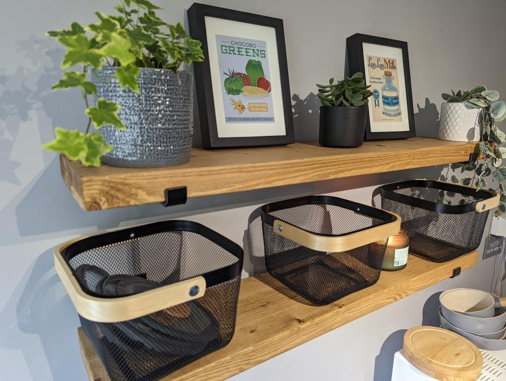 How to Install Shelf Brackets: The Complete Guide to Supporting Solid Wood