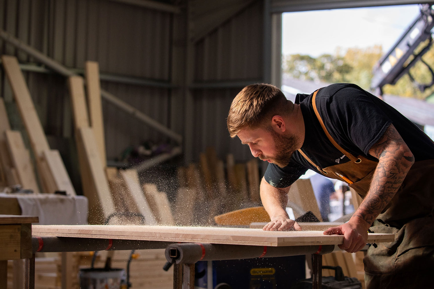 Outlet and Ex Display