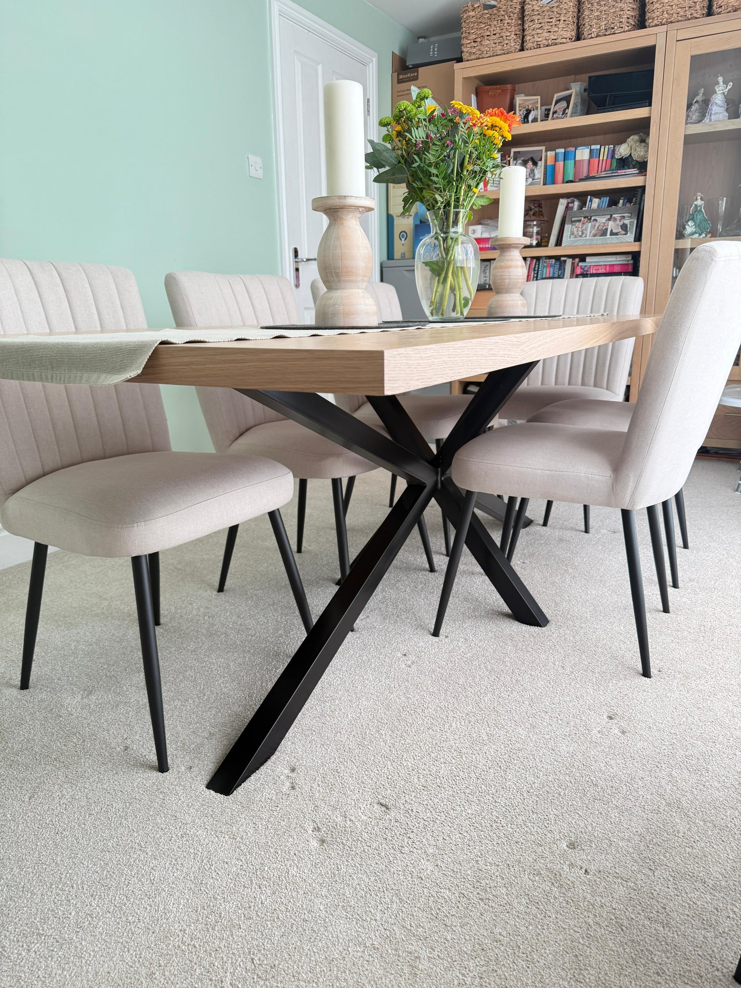 Handmade Oak Vaneer Dining table