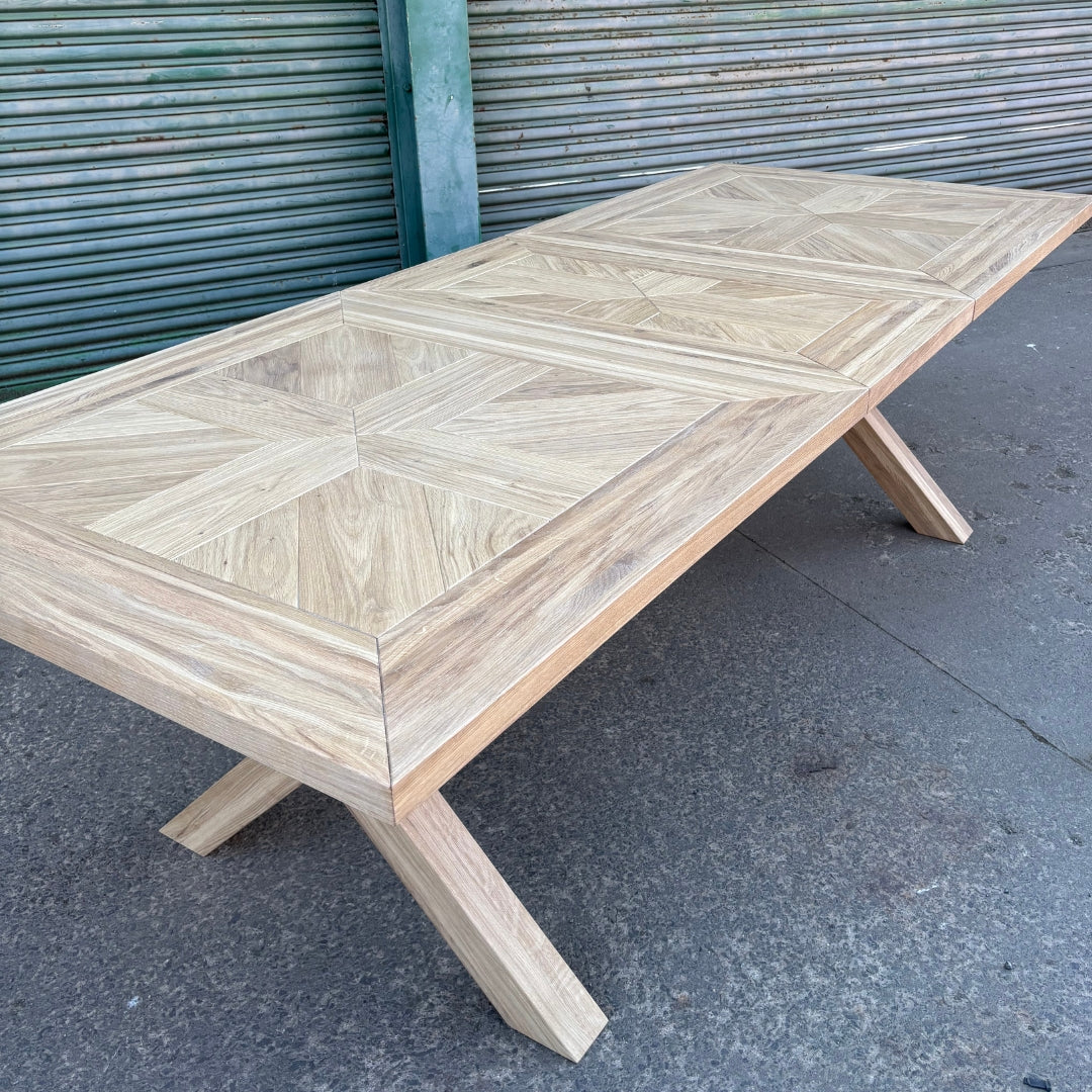 Ex Demo - Oakley Central Extending Solid Oak Dining table