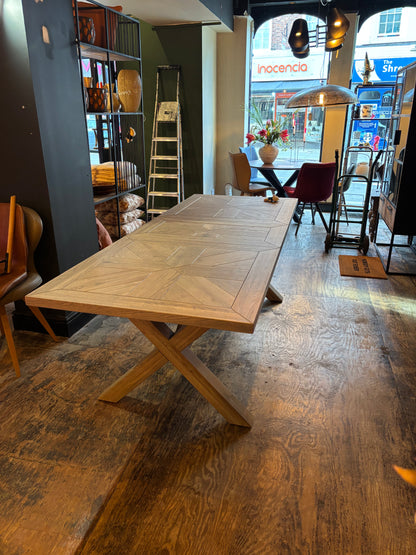 Ex Demo - Oakley Central Extending Solid Oak Dining table