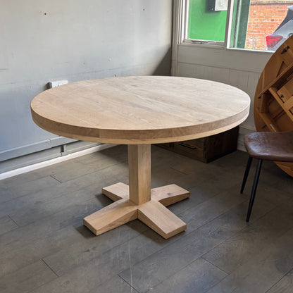 Ex demo 120cm Solid Oak 6cm thick Round Dining Table - Straight Pedestal Leg - Choose the colour