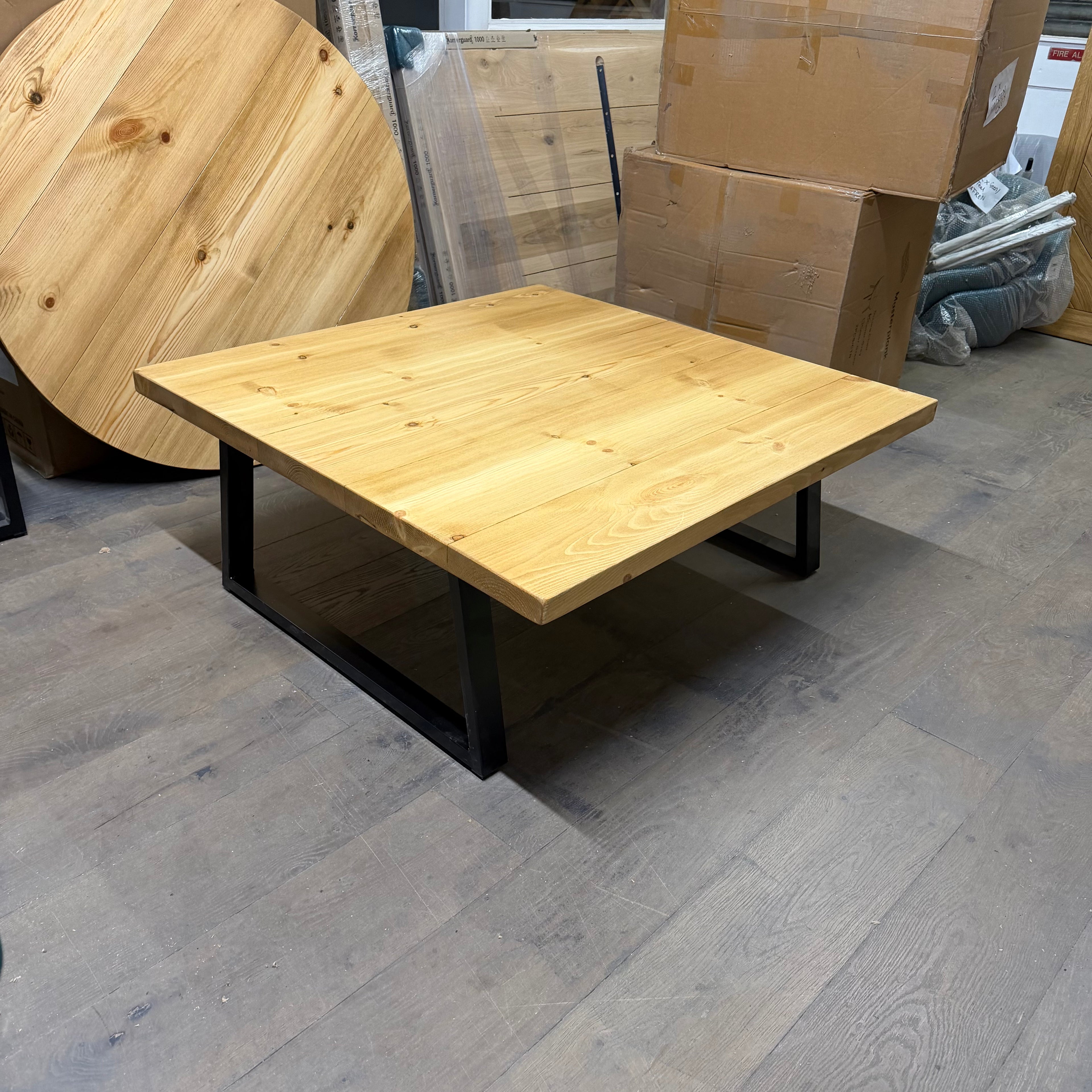 Ex Demo - 100cm x 100cm Rugger brown Brody Coffee table