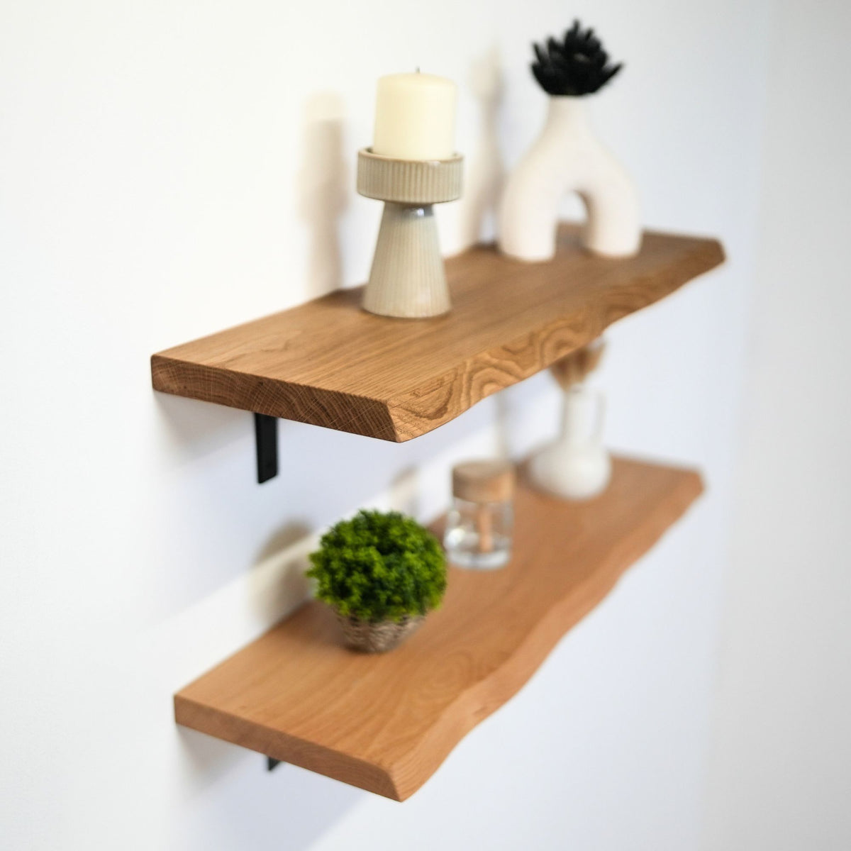 Solid Oak Wooden Shelves - Set of two – Masterplank UK