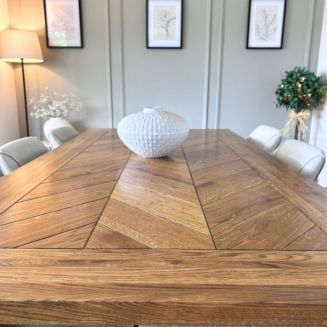 Roscel Herringbone Extendable Solid Oak Dining table – Masterplank UK
