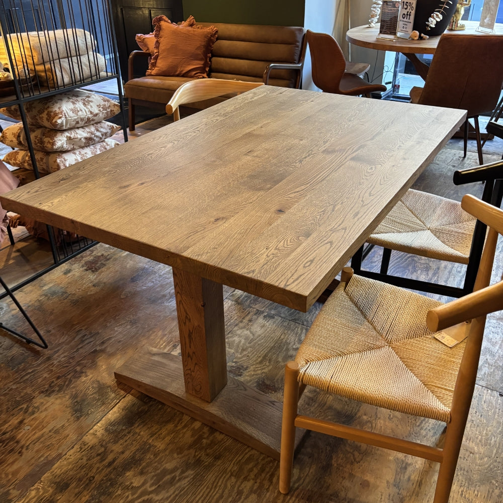 Ex Demo - Solid Oak Tona Table - 140cm x 90cm
