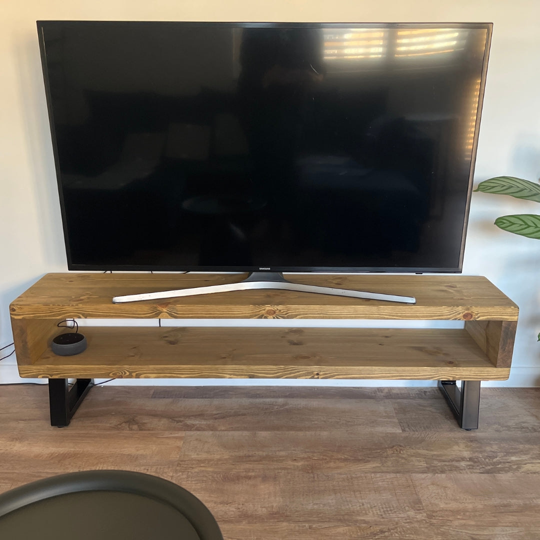 Glenmore - Rustic TV Unit