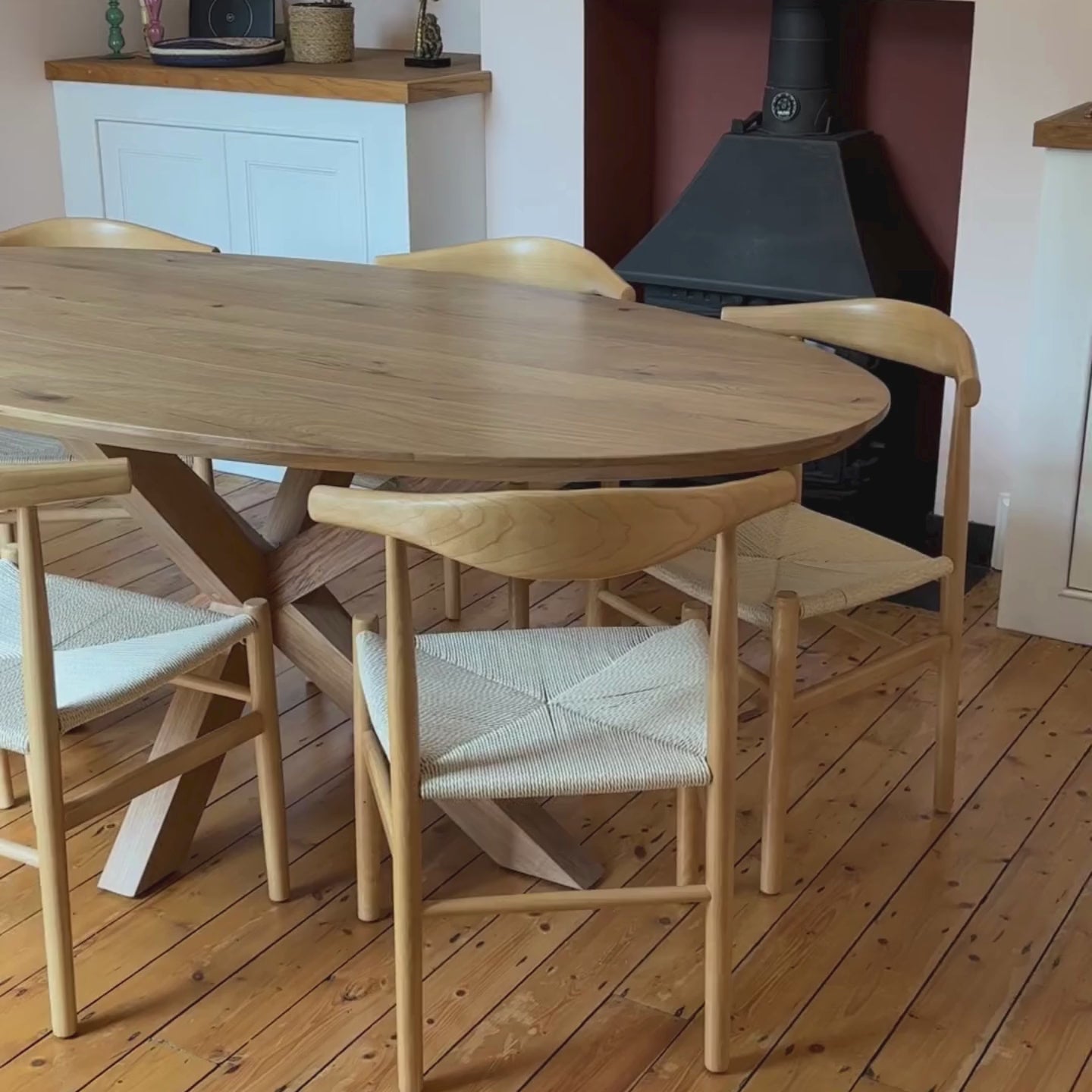 Rustic Solid Oak Oval Dining Table - Central Spider Legs
